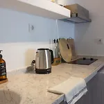 Aloha Apartment